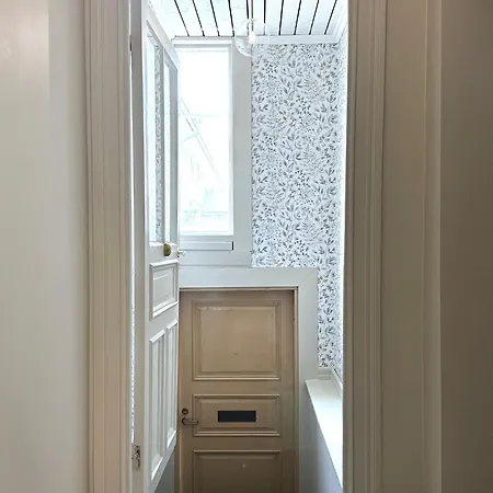 Avea Puutalohuoneisto Port Arthur * トゥルク