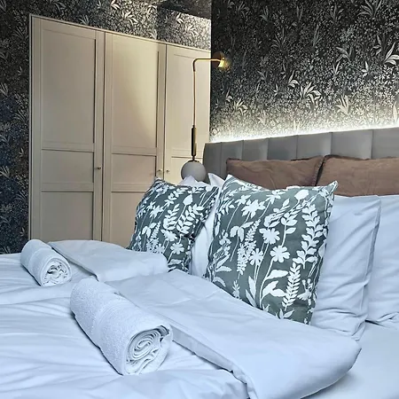 Avea Puutalohuoneisto Port Arthur * トゥルク